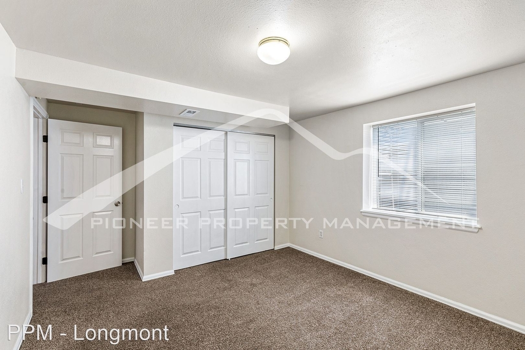 1011 Emerson Pl - Photo 11