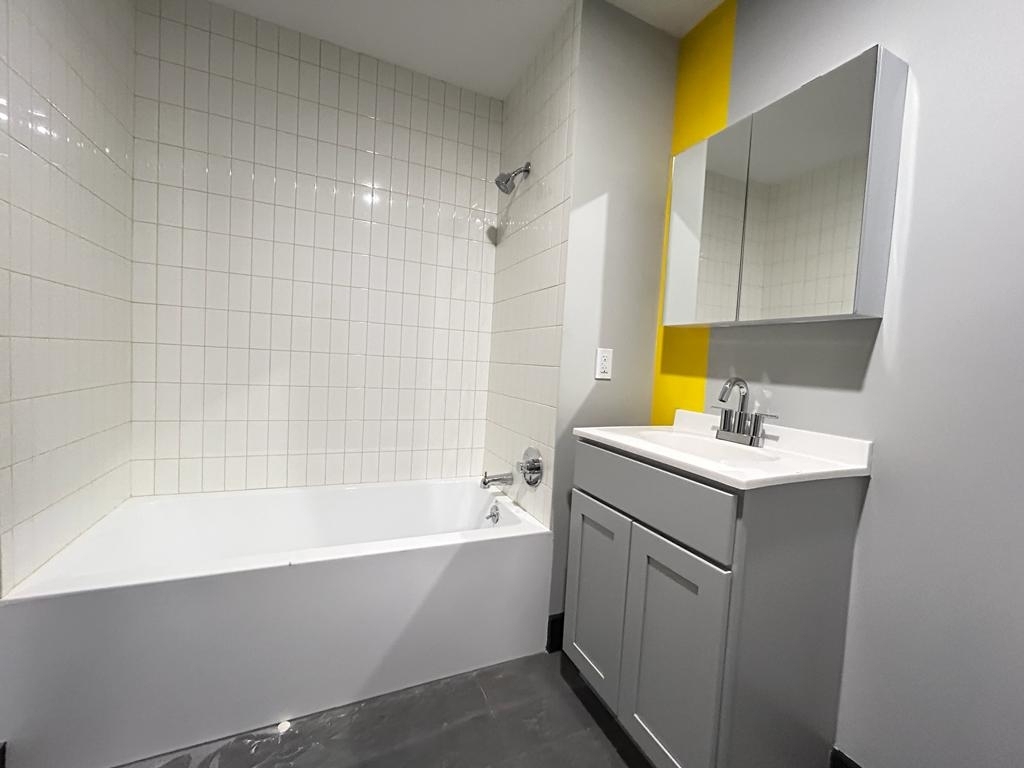 250 Winthrop Street - Photo 14