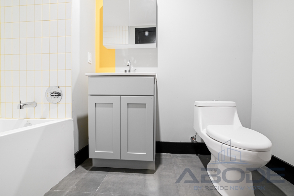 250 Winthrop Street - Photo 15