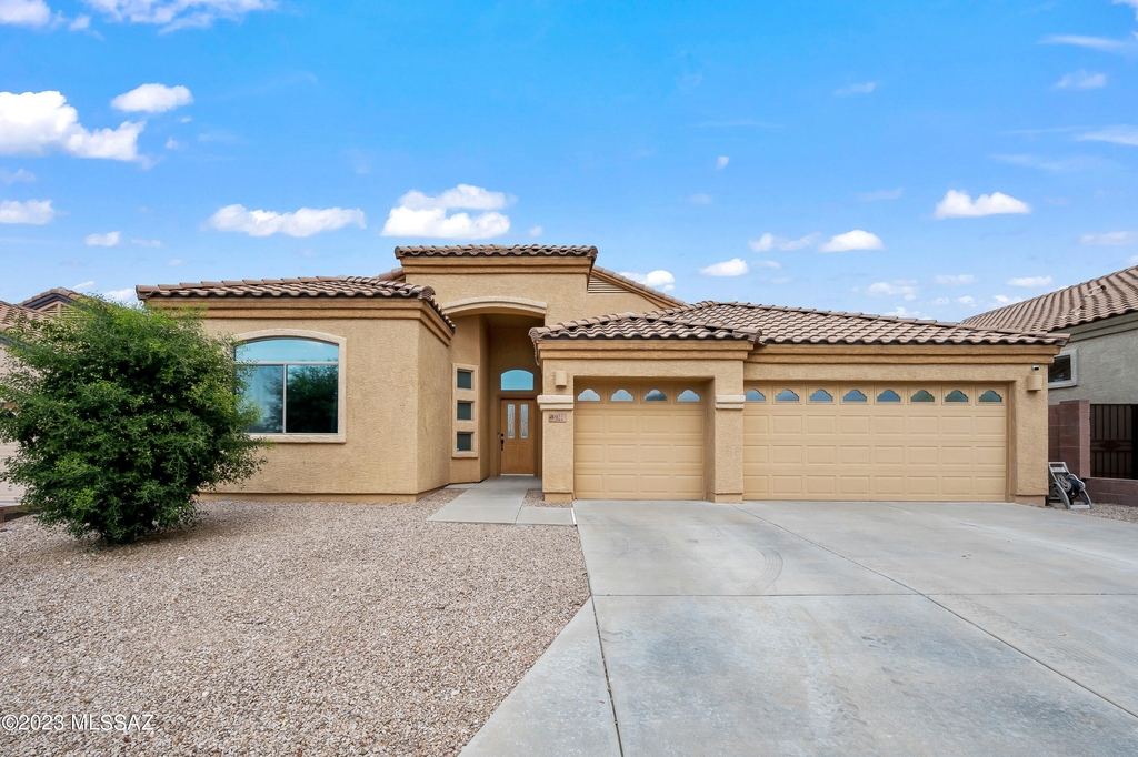 9223 S Tree House Lane - Photo 0