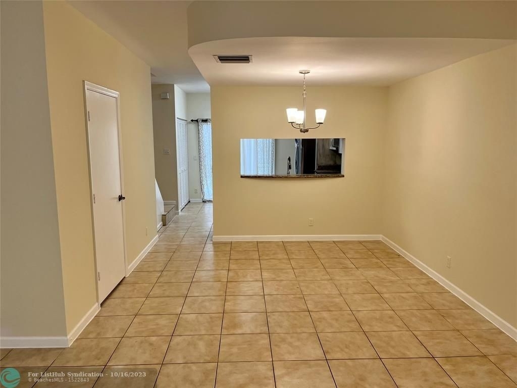 9865 Nw 56th Pl - Photo 3