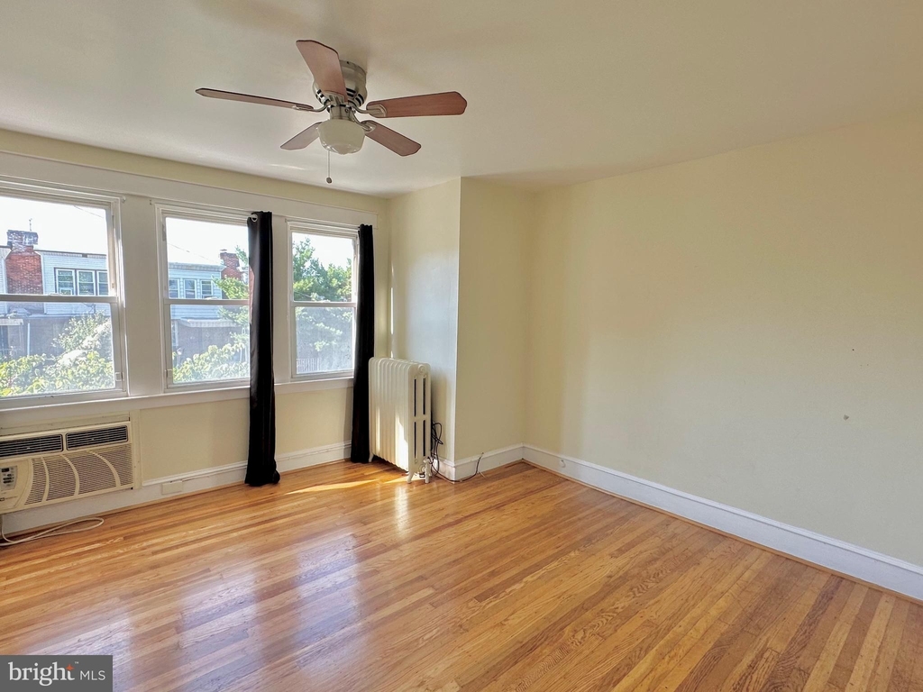 360 W Milne Street - Photo 17