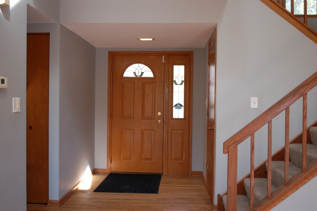 1659 Estate Circle - Photo 1