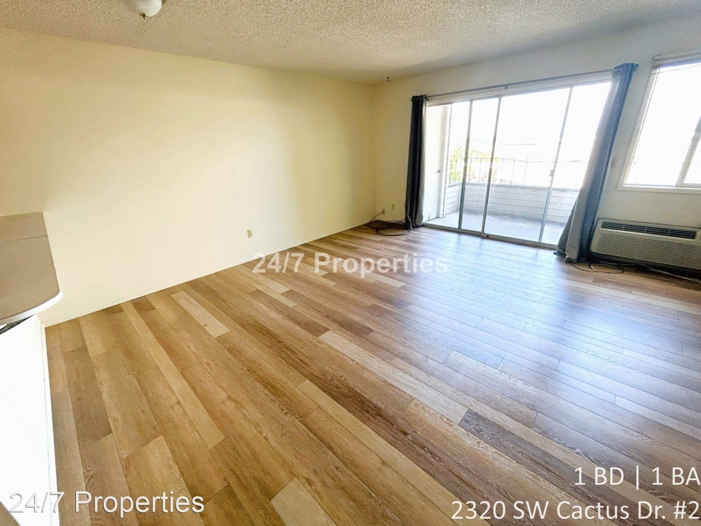 2320 Sw Cactus Drive - Photo 1