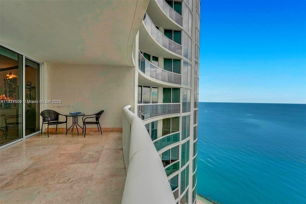 17201 Collins Ave+den - Photo 20