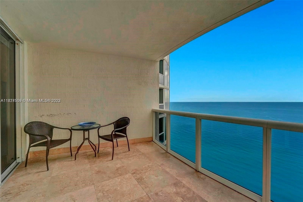 17201 Collins Ave+den - Photo 21