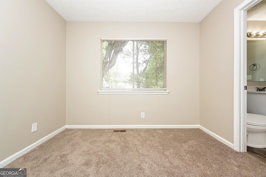 6680 Woodfield - Photo 14