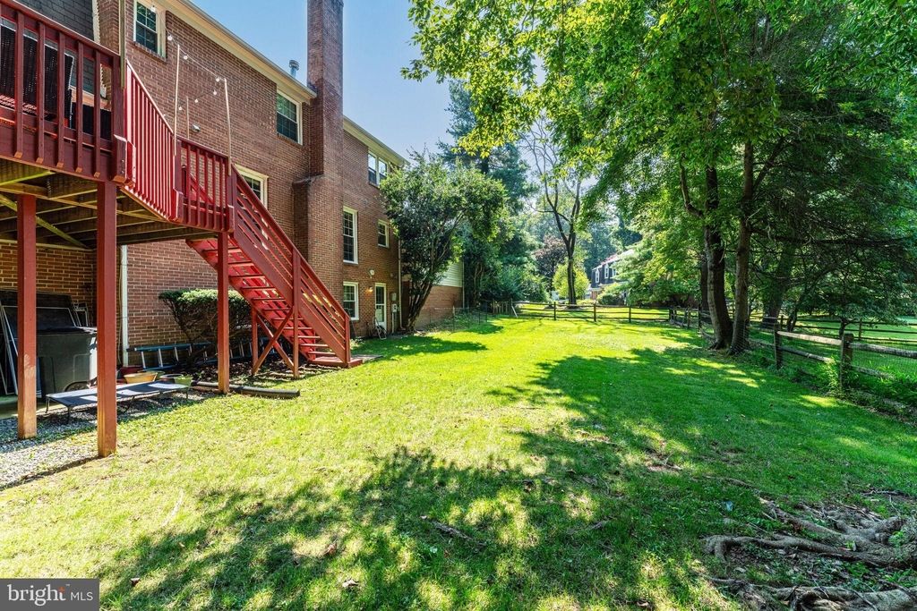 10108 Donegal Court - Photo 38