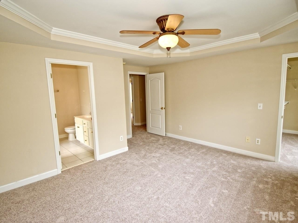 1229 Miracle Drive - Photo 29