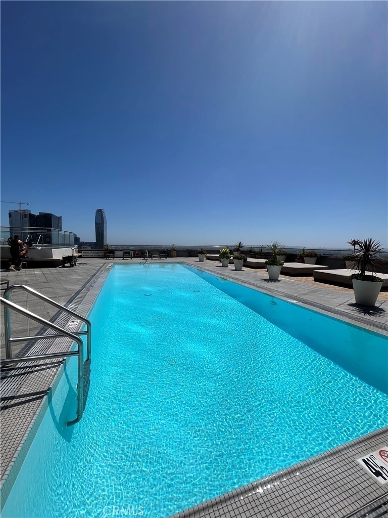 1100 Wilshire Boulevard - Photo 17