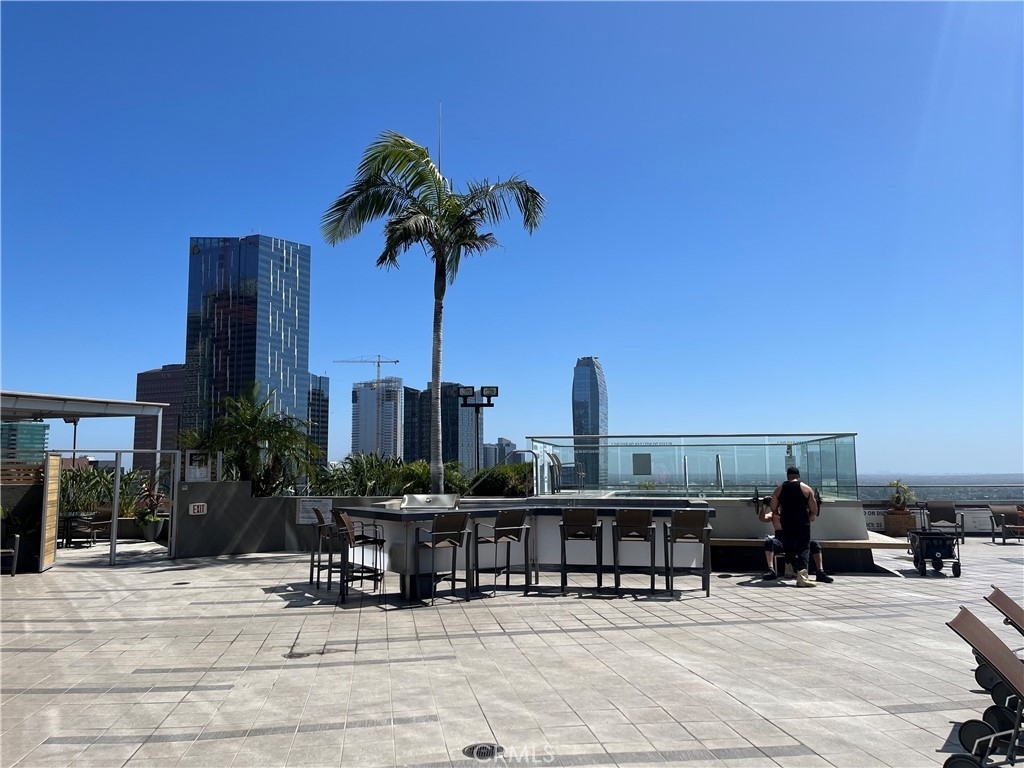 1100 Wilshire Boulevard - Photo 15