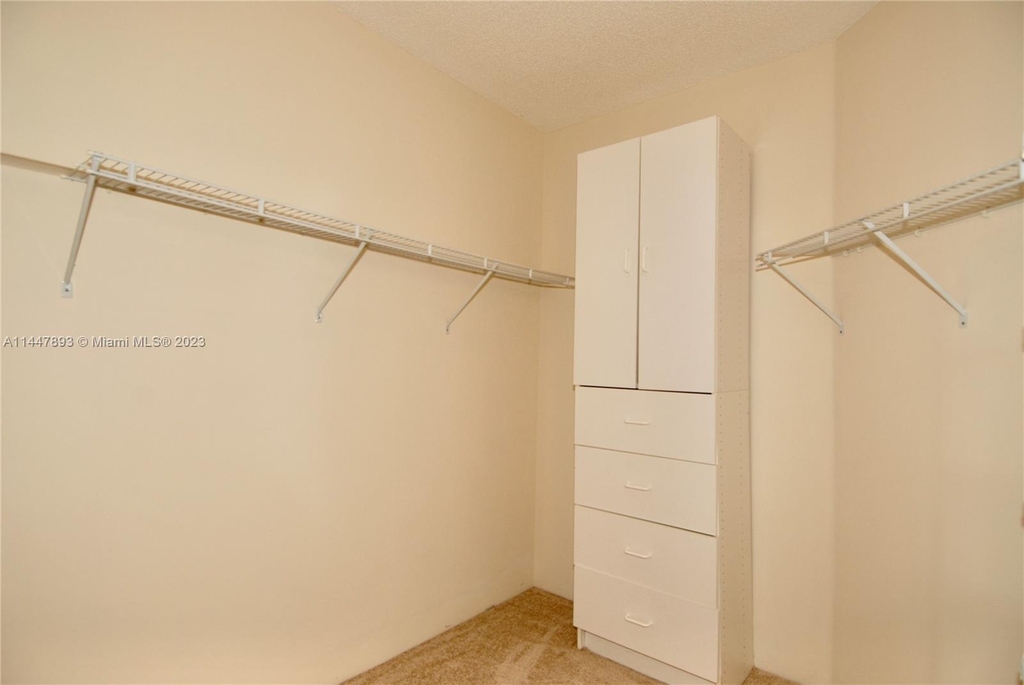 3600 Yacht Club Dr - Photo 39