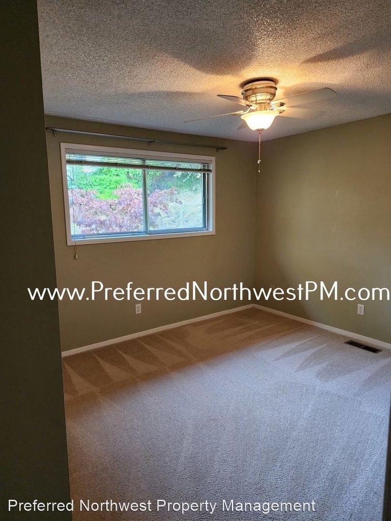 3745 Potter St - Photo 8