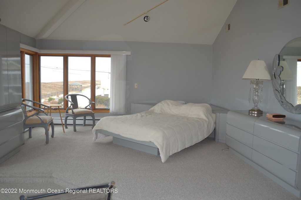 106 Oceanfront - Photo 23