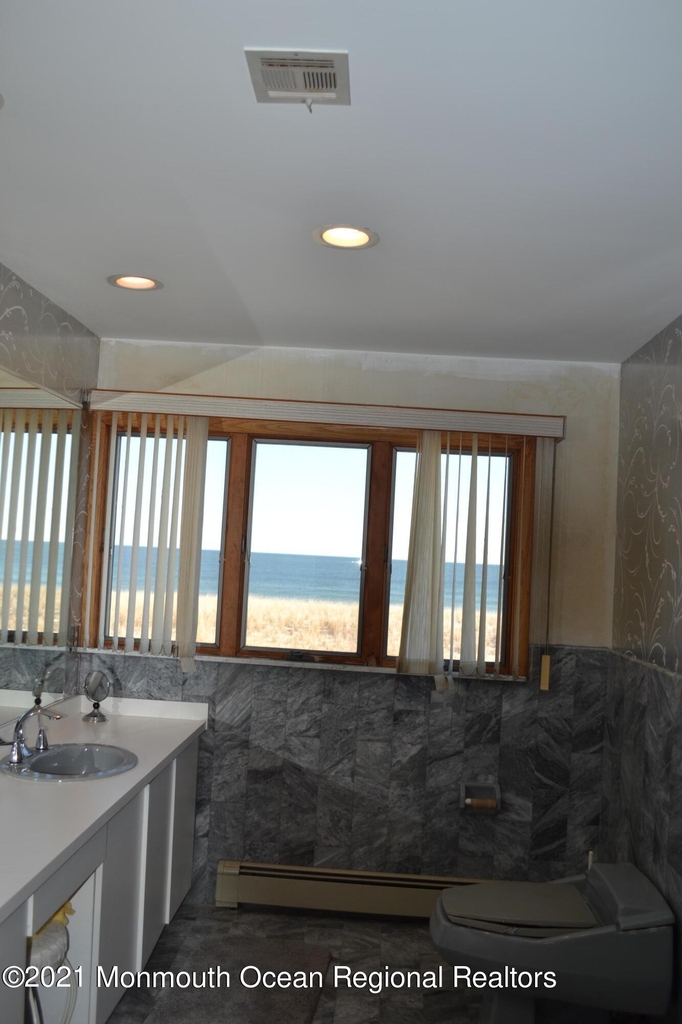 106 Oceanfront - Photo 30