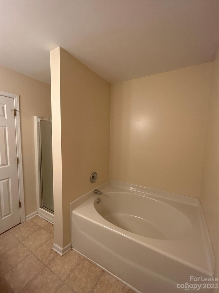 225 Doughton Lane - Photo 8