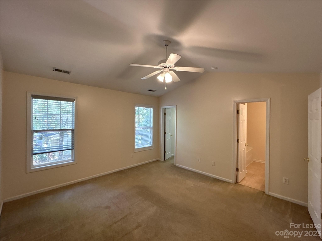 225 Doughton Lane - Photo 6