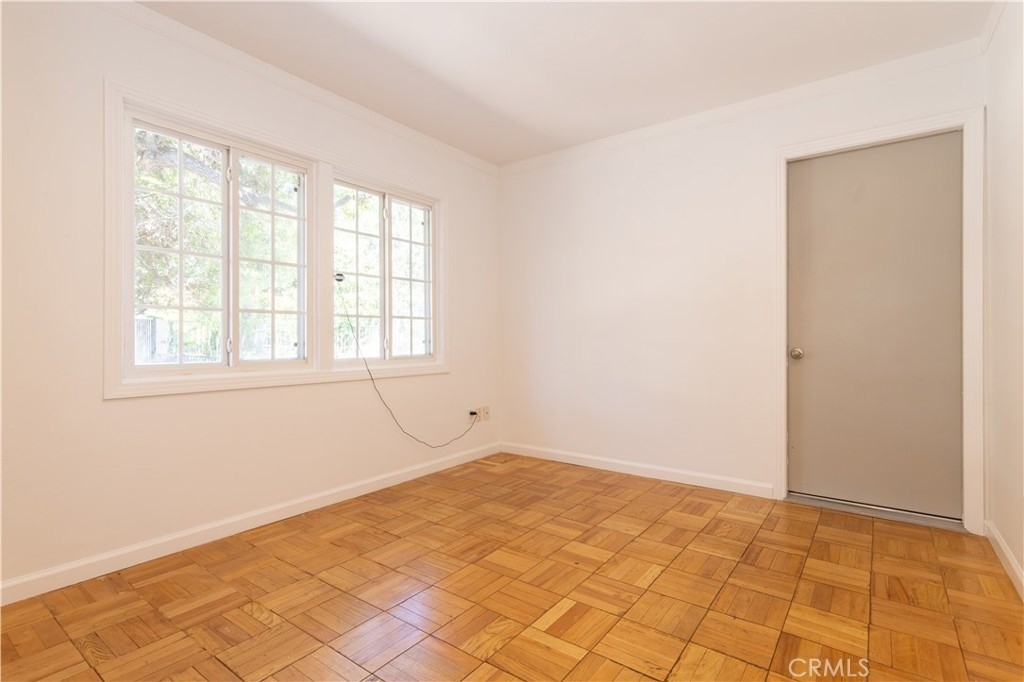 17200 Donmetz Street - Photo 24