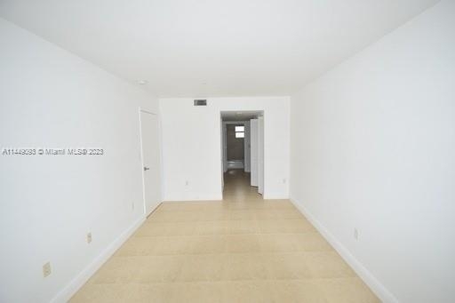 4147 Stirling Rd - Photo 2