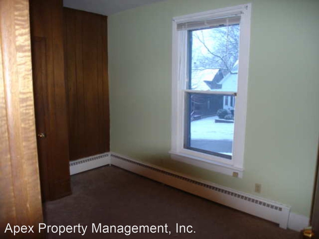 703 East Gorham Street - Photo 6