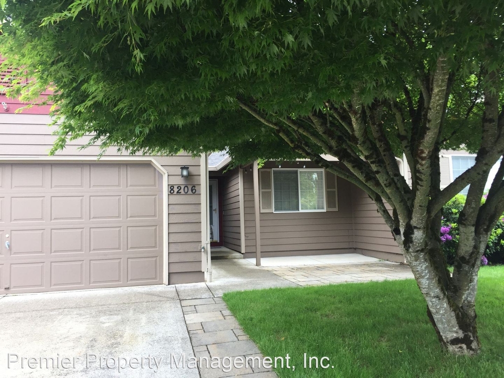 8206 Ne 163rd Ave - Photo 2