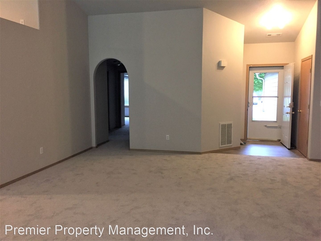 8206 Ne 163rd Ave - Photo 10