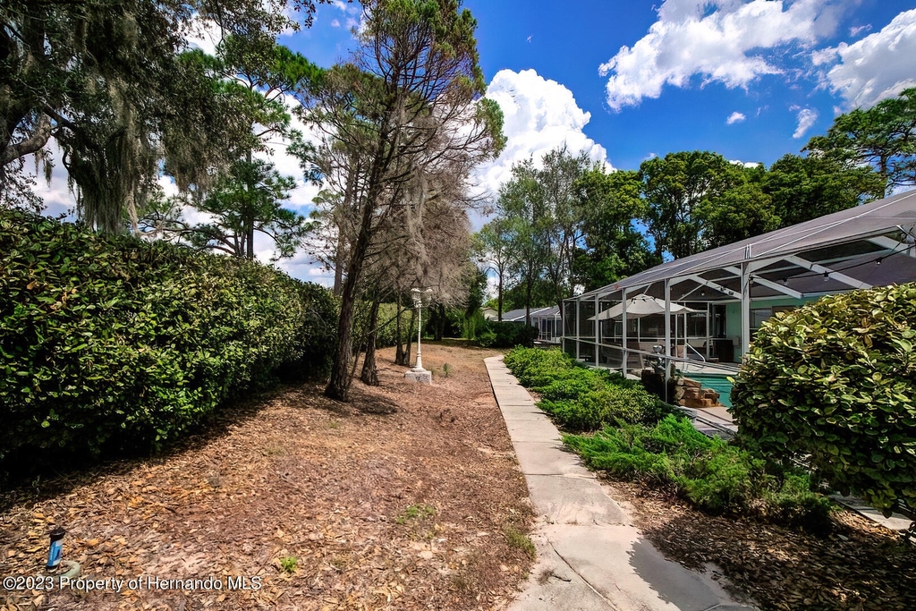 8513 Beach Road - Photo 38