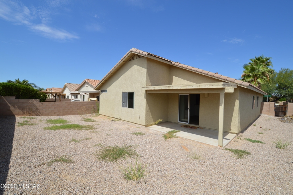 6741 W Pebble Shore Court - Photo 12