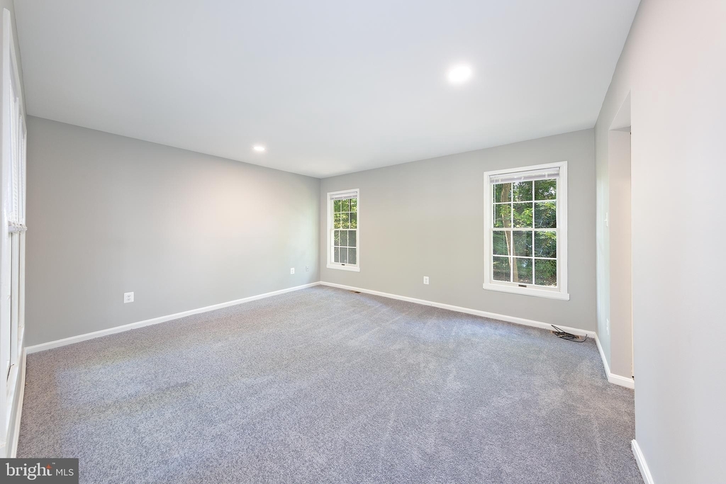 1103 Swan Point Road - Photo 19