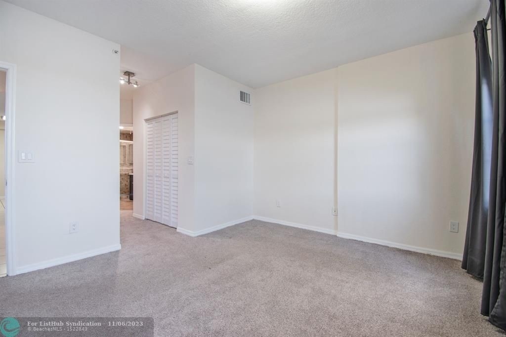 711 Sw 148th Av - Photo 23