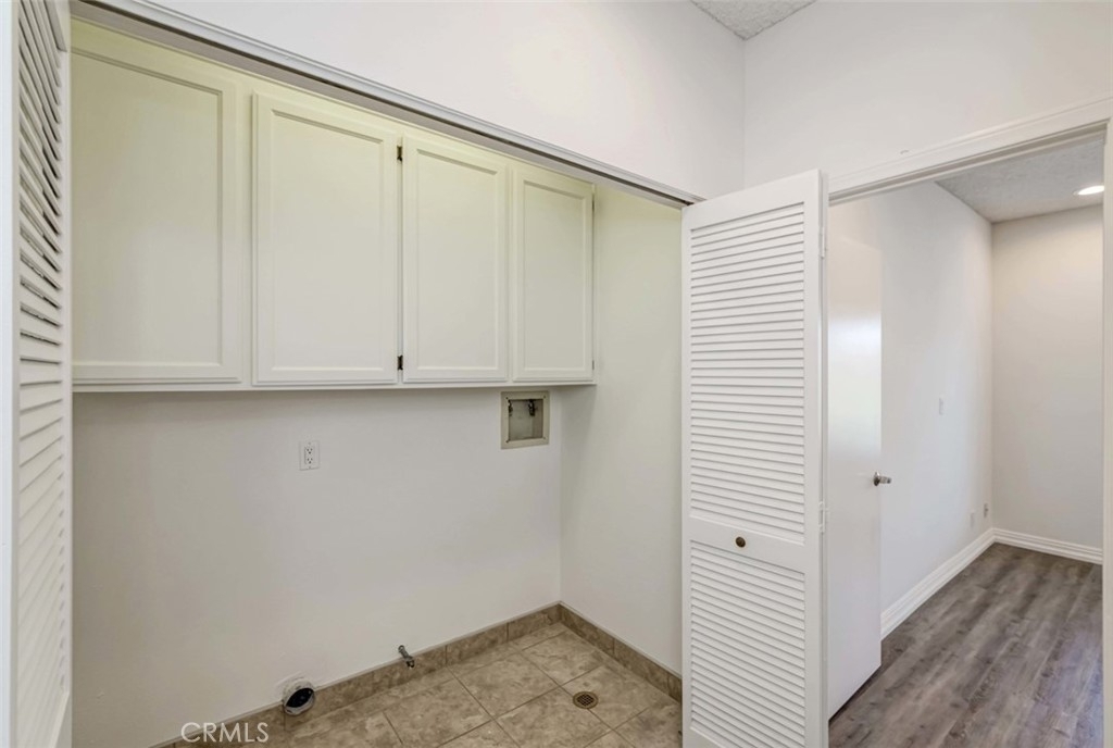 2402 Clark Lane - Photo 18