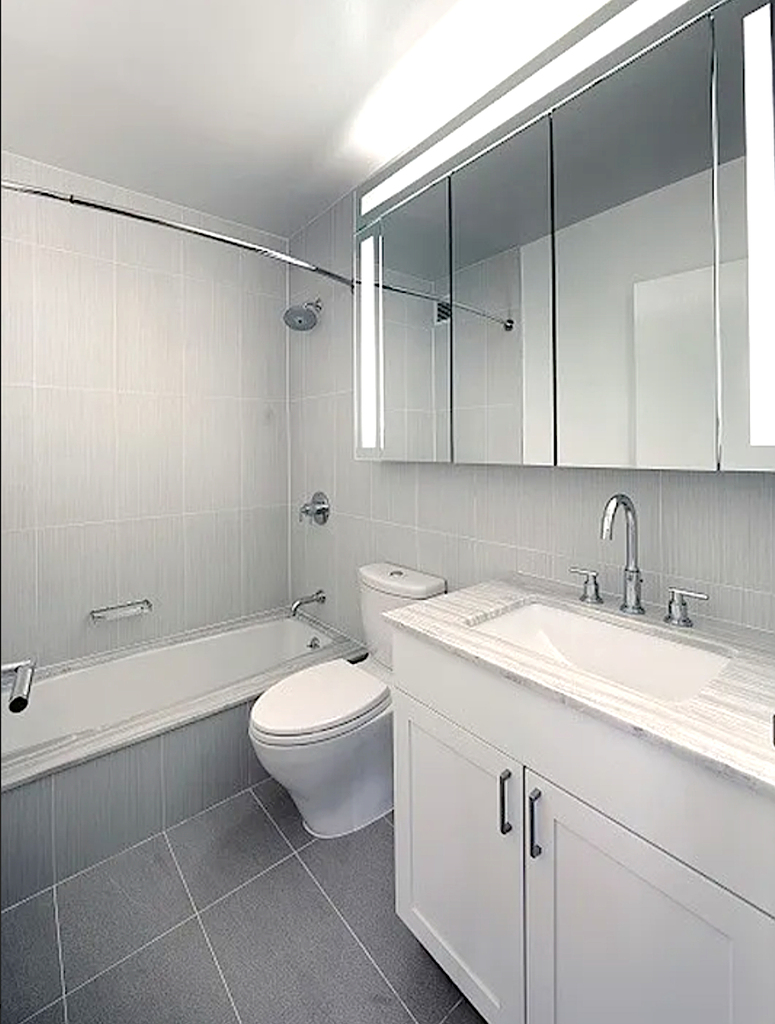 West 83rd Street - Photo 6