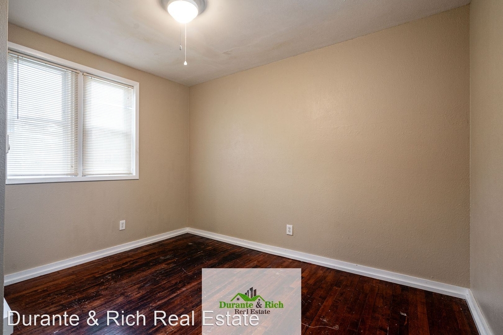 3313 N Holton Ave - Photo 14