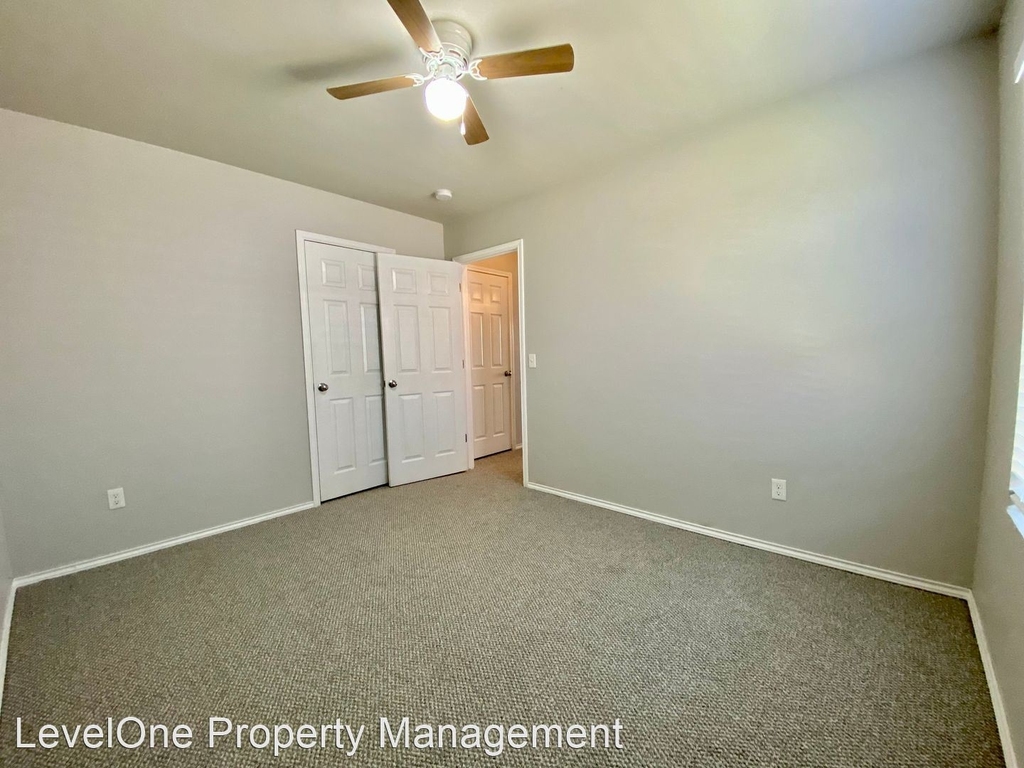 9636 High Noon Road - Photo 12