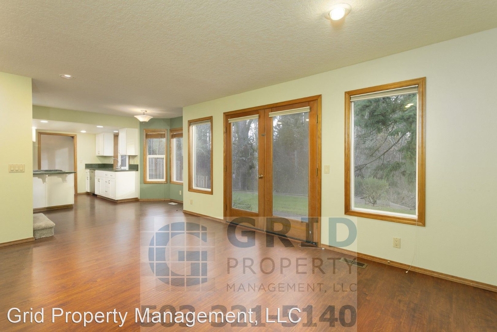 1180 Nw Weybridge Way - Photo 0