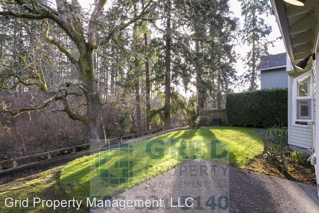 1180 Nw Weybridge Way - Photo 34