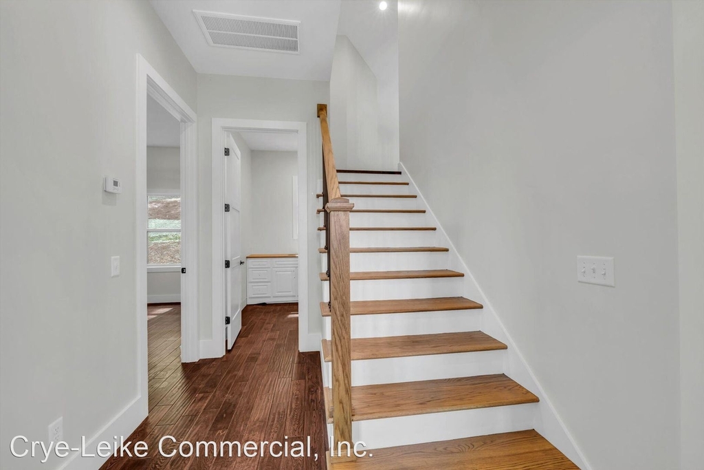 9986 Caseview Dr. - Photo 14