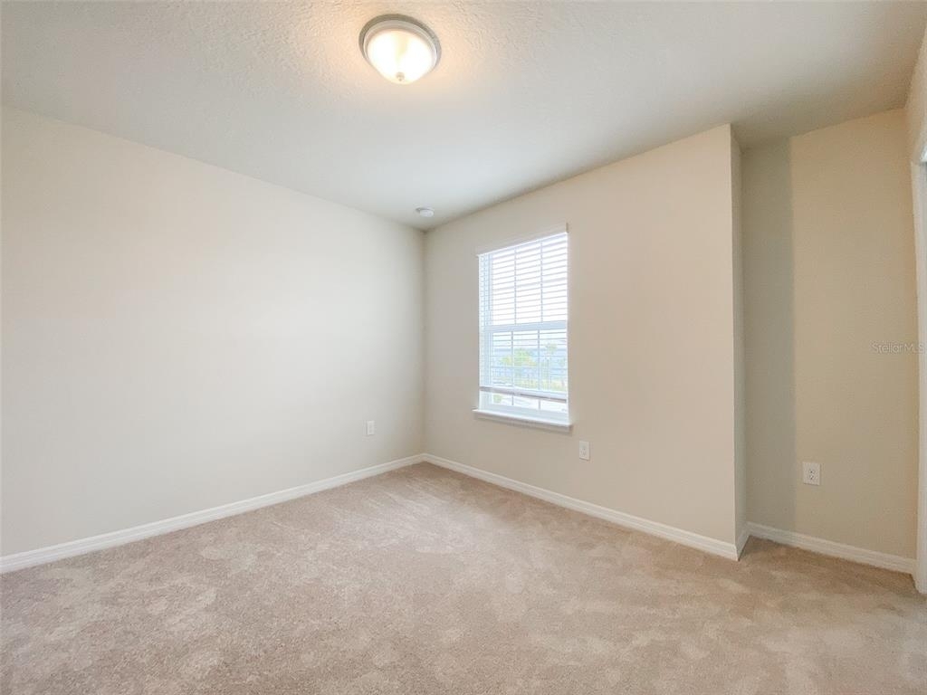 7208 Oakmoss Loop - Photo 22