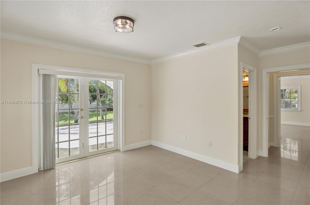 6500 Sw 148th Ave - Photo 43