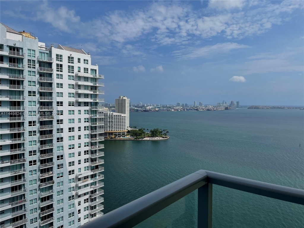 1155 Brickell Bay Dr - Photo 34