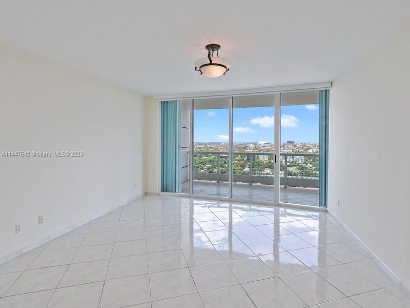 2127 Brickell Ave - Photo 7