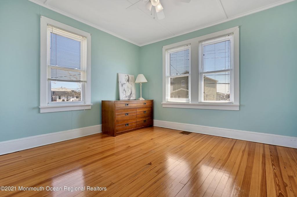 292b N Street - Photo 11