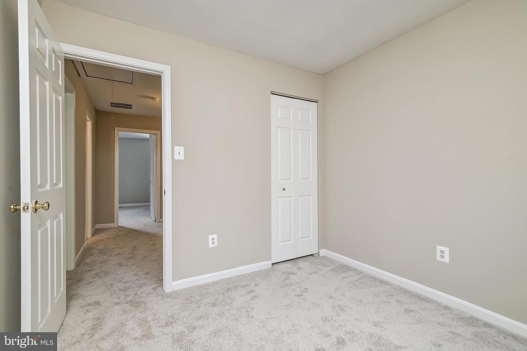 15622 Cliff Swallow Way - Photo 41