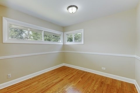 335 Lincoln Avenue - Photo 8