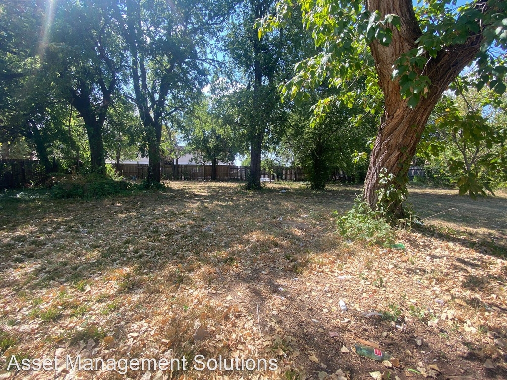 5229 S Sunnylane Rd. - Photo 2