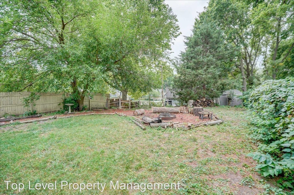 4517 Field Ave - Photo 4