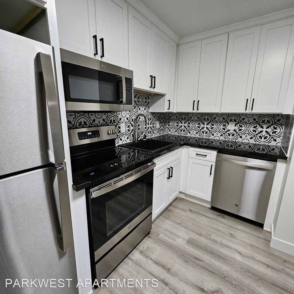 14400 East 14th Street - Photo 12