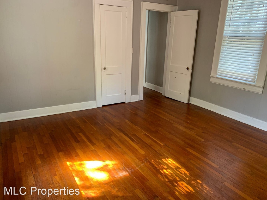 1230 Virginia Avenue, Ne - Photo 13