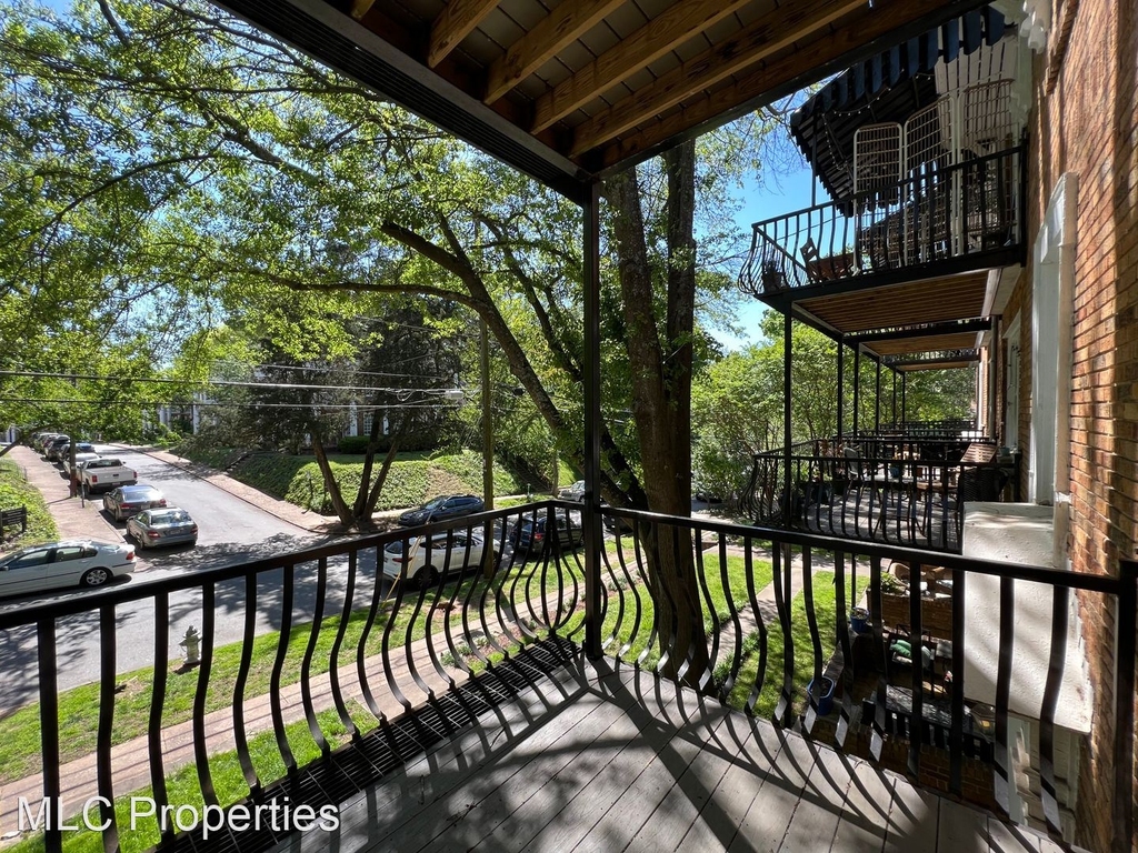 1230 Virginia Avenue, Ne - Photo 14