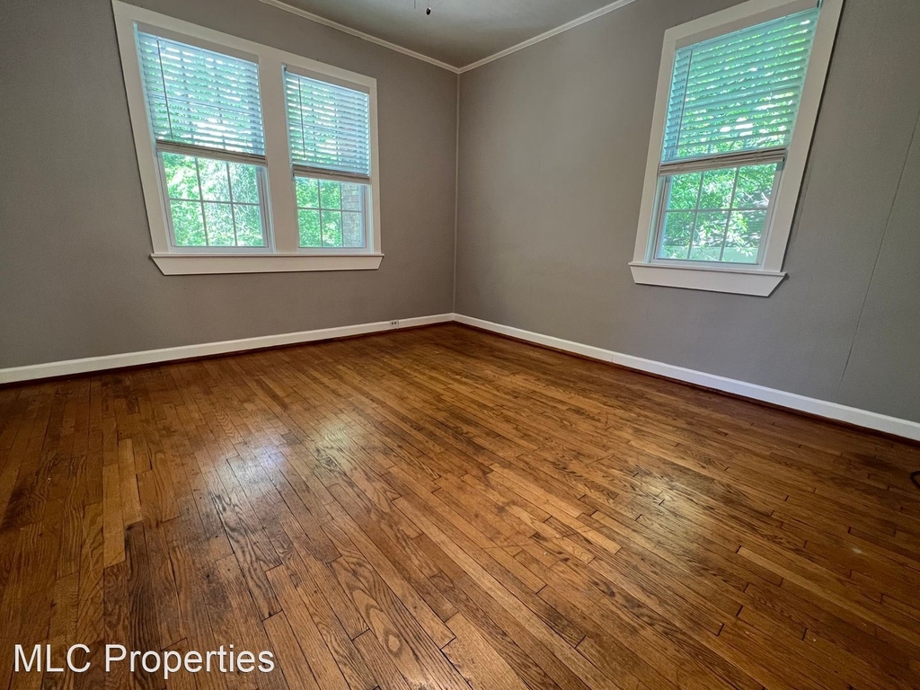 1230 Virginia Avenue, Ne - Photo 12